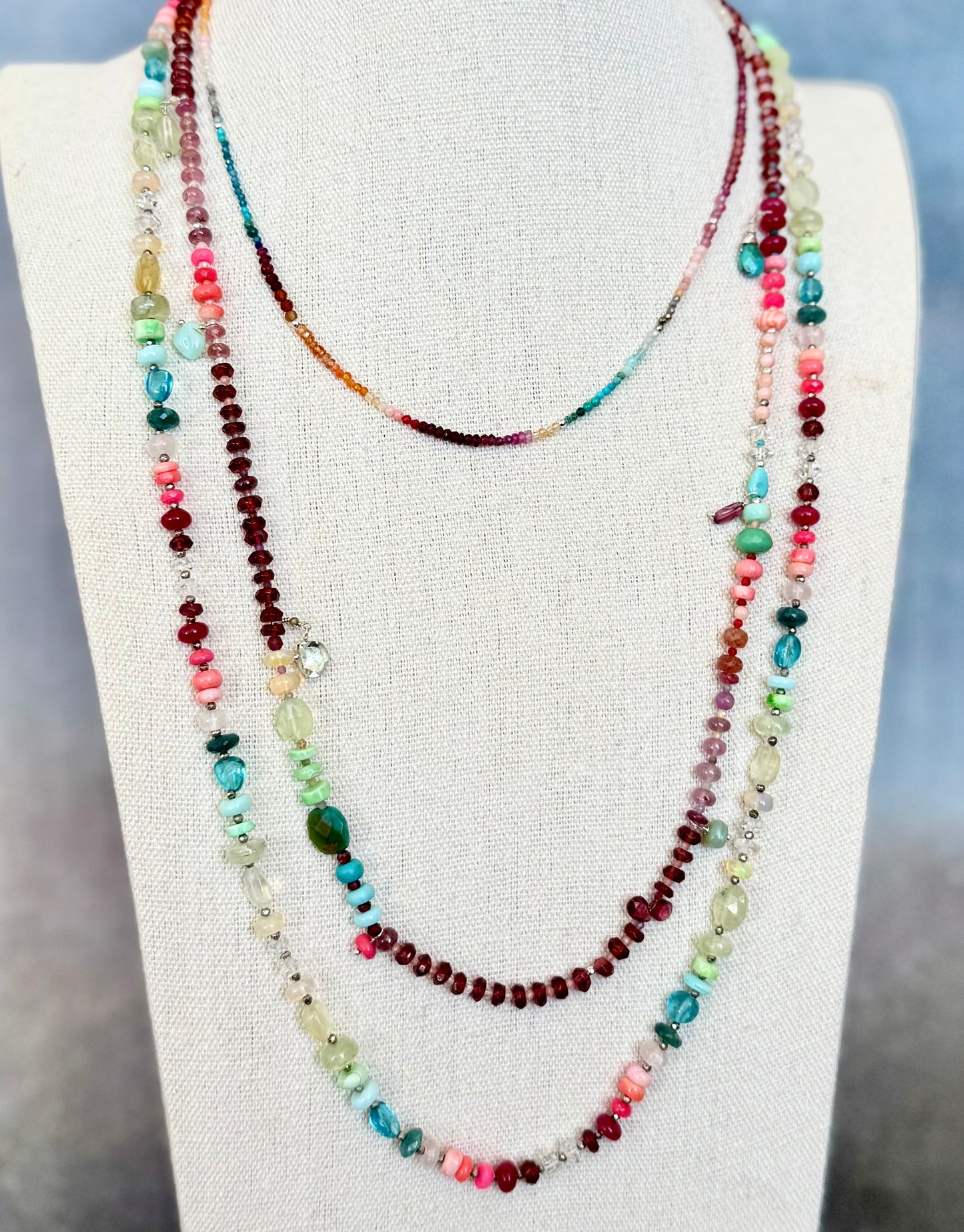 Seaside Hibiscus Midi Necklace